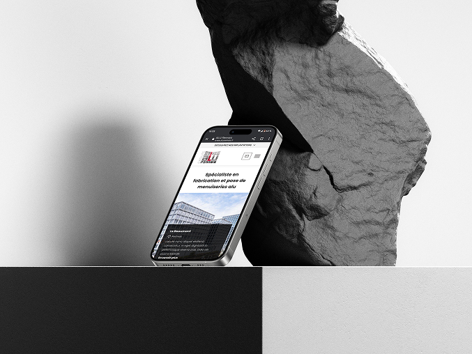 Free Rock Iphone 15 Pro Mockup (mockuuups Studio)